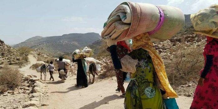 اليمن:ميليشيات الحوثي على هجرت 400 أسرة قسرا شرق تعز