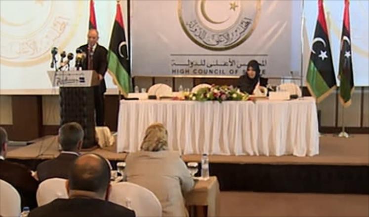 حكومة الإنقاذ الليبية توقف أعمالها و”المؤتمر” يلجأ للقضاء