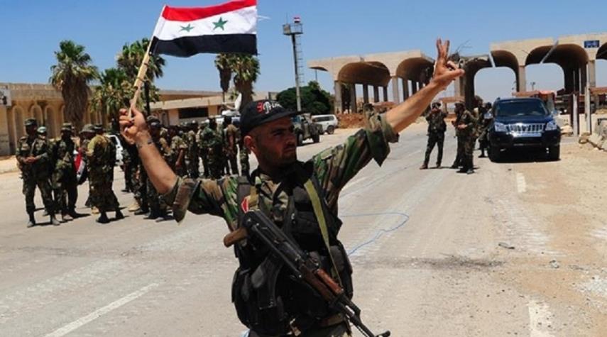 الجيش السوري يدخل منيح للمرة الأولي منذ سنوات ويرفع علم البلاد