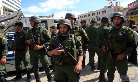 مقتل 4 فلسطينيين بينهم شرطيان فى مواجهات مع مسلحين فى نابلس