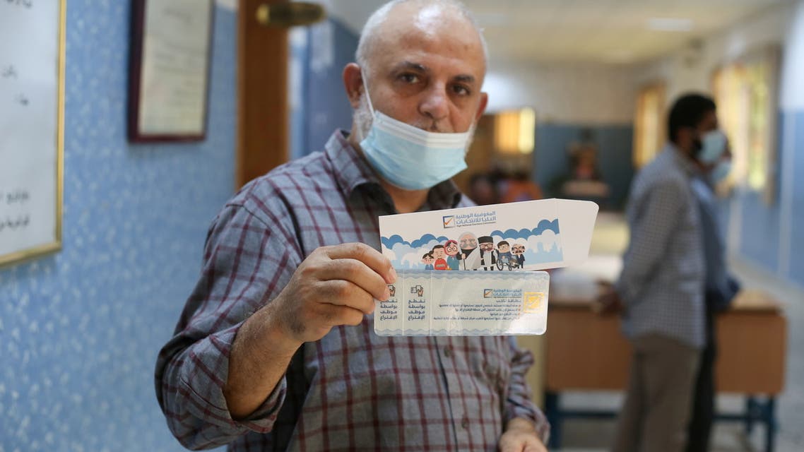 انتخابات ليبيا أمام مفترق طرق.. عقبات لا تنذر بالخير