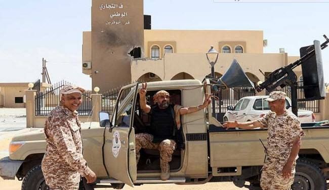 القوات الليبية تنتشر فى “سرت”بعد استعادتها من متشددى داعش