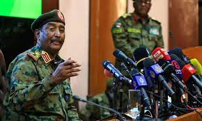 تجدد الاشتباكات العنيفة في السودان..البرهان يتهم الدعم السريع بالغدر والخيانة