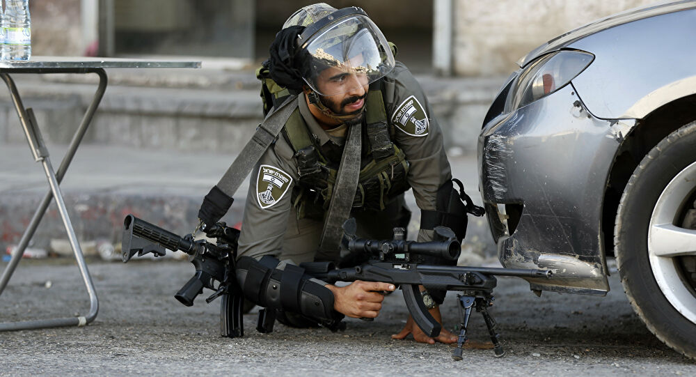 الاحتلال الإسرائيلي يقتل طفل فلسطيني أثناء رفعه للعلم