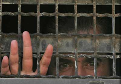 فلسطين: وفاة أقدم الأسرى في سجون الاحتلال الإسرائيلي