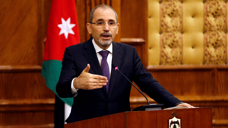 الصفدي: ترحيل أهالي الشيخ جراح في القدس من منازلهم جريمة يجب منعها
