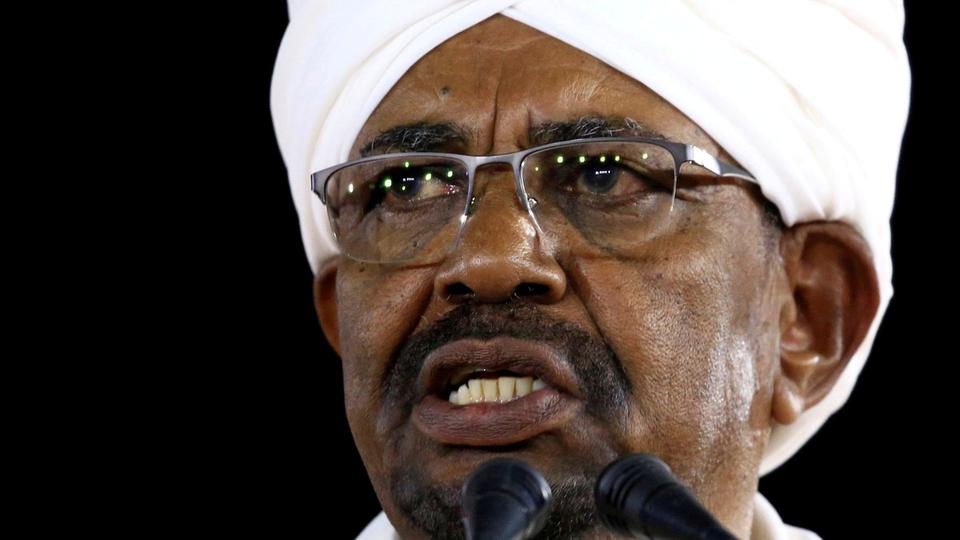 البشير: الانتخابات هي الوسيلة الوحيدة للوصول إلى السلطة