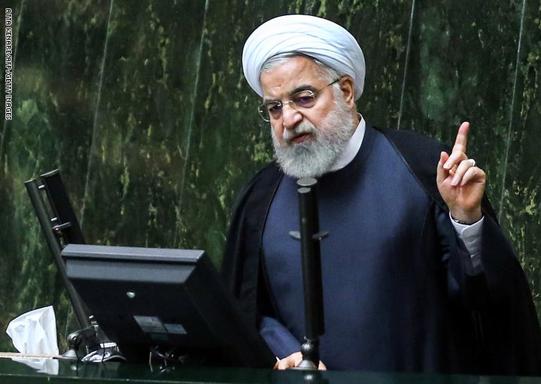 روحاني: نعيش أصعب أيام وأشهر منذ الثورة الإيرانية