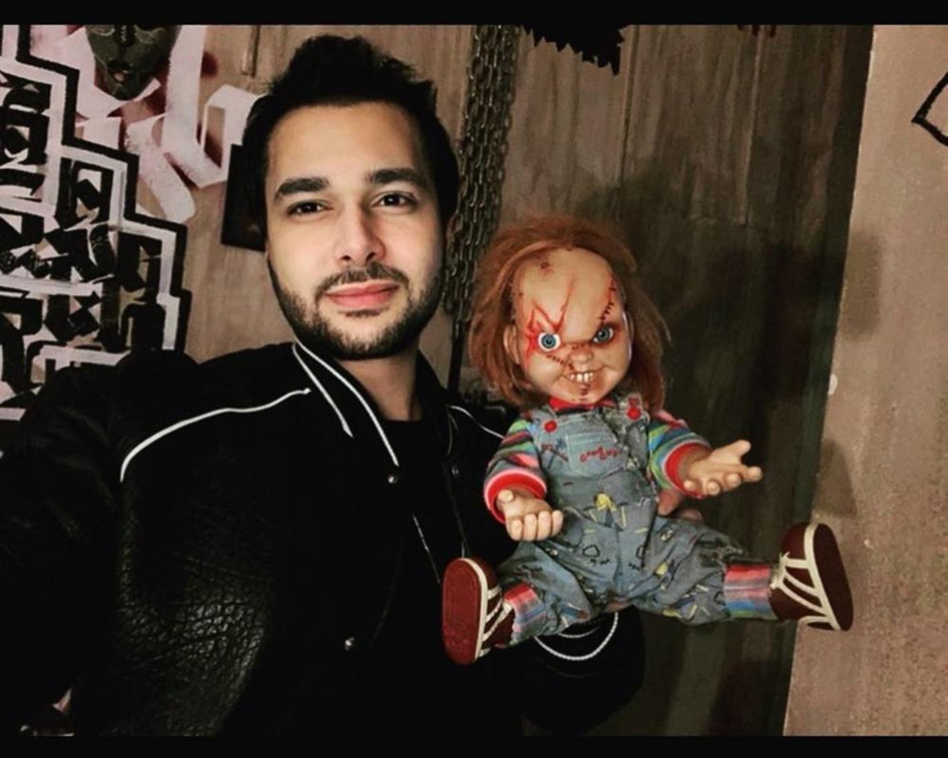 زوج منة عرفة يعلن مقاضاة أشرف زكي بعدما وصفه ب”النكرة”