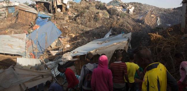 إثيوبيا: ارتفاع ضحايا انهيار جبل القمامة إلي 72 قتيل
