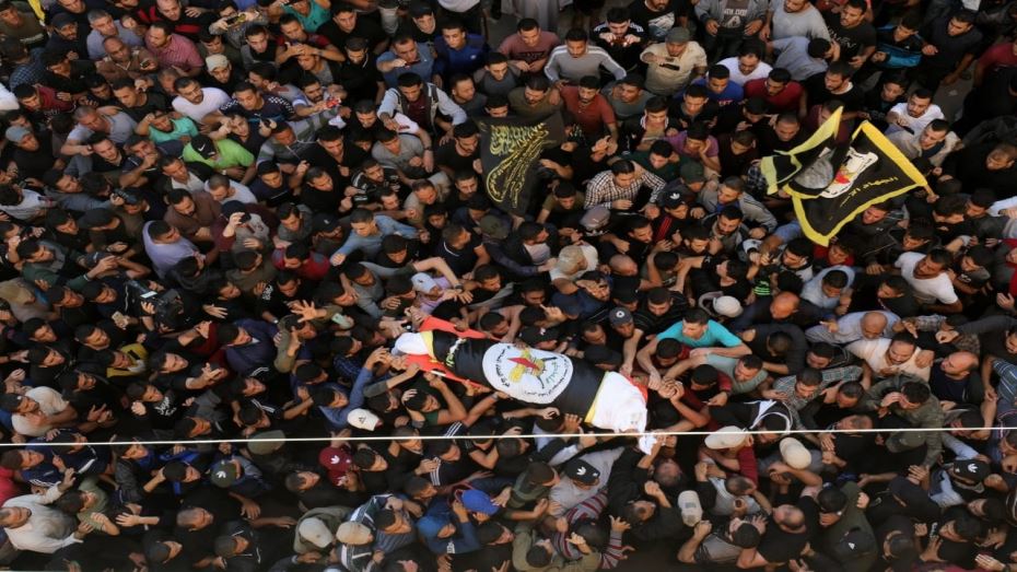 فلسطين: جنازة حاشدة للقائد البارز في سرايا القدس”بهاء أبو العطا” وزوجته