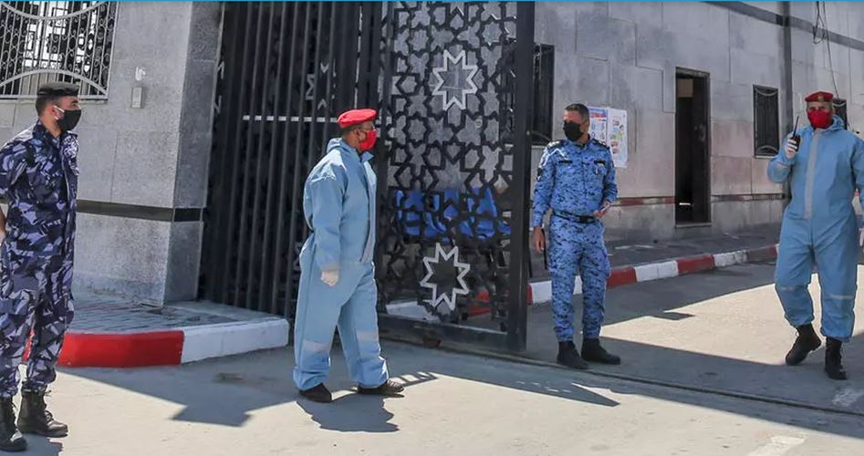 فلسطين: فرض حظر تجول تام في جميع المحافظات بقطاع غزة