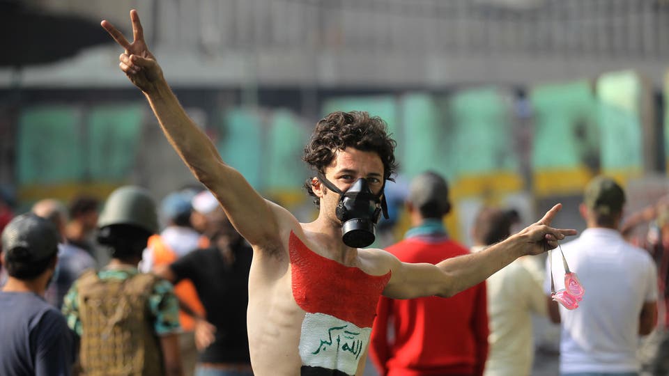 جمعة صمود في العراق.. والمتظاهرون “باقون 40 عاماً”
