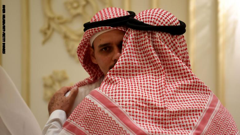 نجل خاشقجي يفاجئ الجميع ويدافع عن قتلة والده