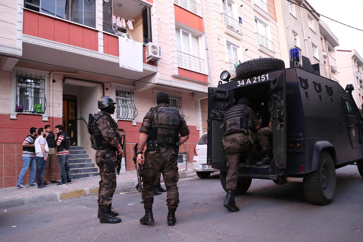 تركيا:اعتقال 25 شخصًا من مسئولي الحزب الكردي