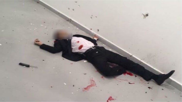 من سيدفن قاتل السفير بعد اختفاء أسرته؟