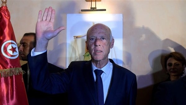 قيس سعيد يؤدي اليمين الدستورية رئيسا لتونس اليوم
