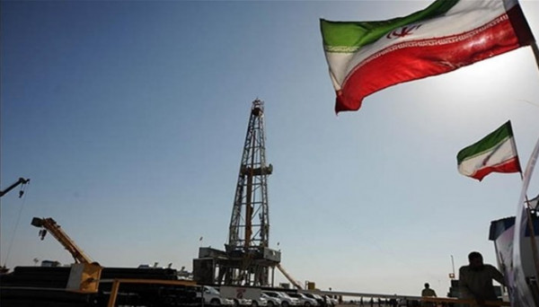 إيران: العقوبات الأمريكية لم توقف صادراتنا النفطية