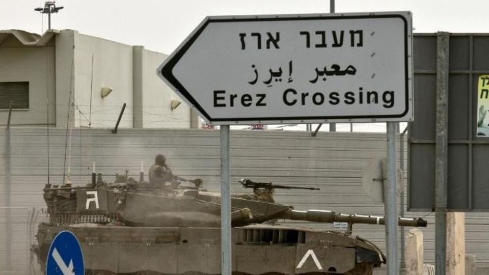 بعد إغلاقهما 4 أيام.. إسرائيل تعيد فتح المعبرين مع غزة