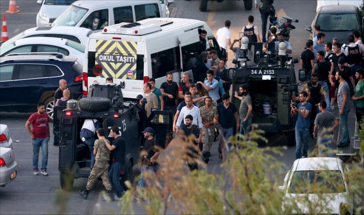 أنقرة ترصد رسائل مشفرة وتكشف آلاف الانقلابيين