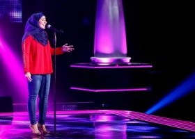 هكذا ردّت نداء شرارة على تعليق الناس على حجابها بعد فوزها في ‘ذا فويس‘