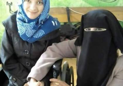 “ألاء مجدي”..فتاة من غزة مصابة بشلل رباعي منذ 12 عاماً استيقظت فجراً وهي تمشي