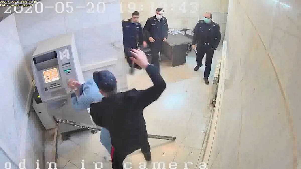 مخترقو سجن إيفين بإيران.. يطلقون حسابا ينشر كامل المشاهد