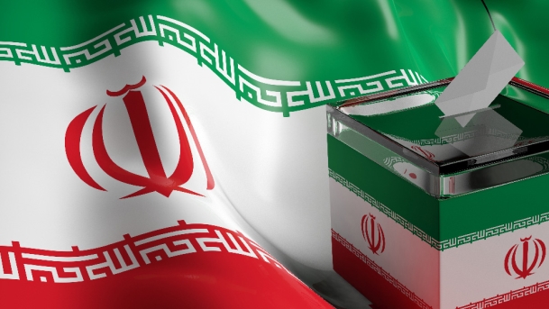 40 امرأة إيرانية تشارك في الانتخابات الرئاسية