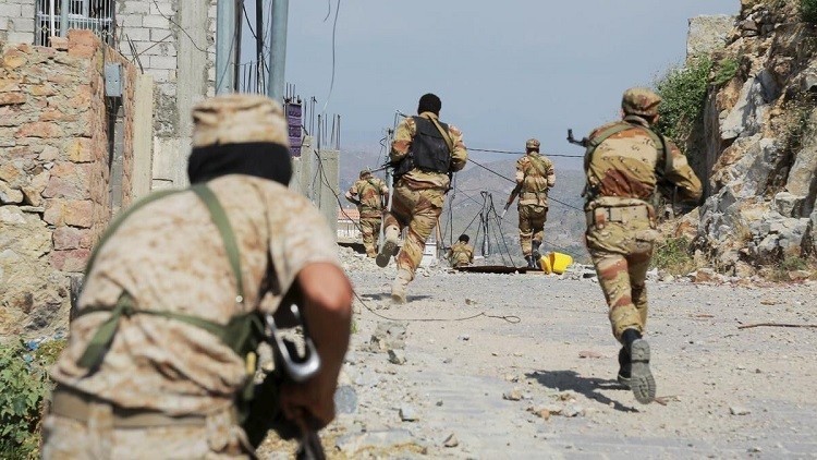 مصادرعسكرية يمنية: مقتل 22 شخص فى معارك جديدة بمدينة تعز