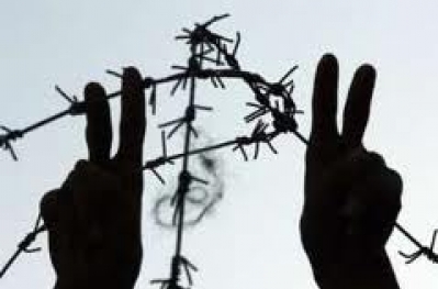 فلسطين: اسرى جدد ينضمون للإضراب فى سجون الاحتلال