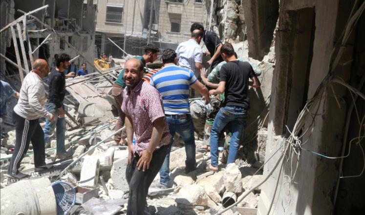 إعلان الطوارئ بحلب وغارات على ريفها