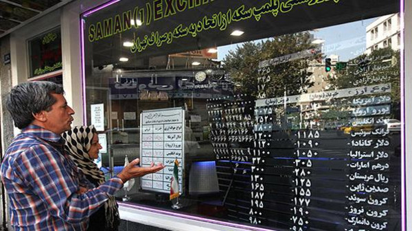 هل تنزلق إيران نحو “كارثة” اقتصادية بسبب ترمب؟
