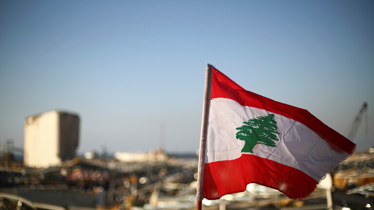 قاضي التحقيق بانفجار مرفأ بيروت يجدد طلب استدعاء وزيرين سابقين