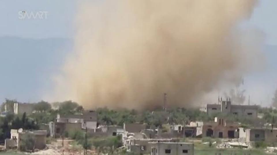 قصف جوي ومعارك بشمال غرب سوريا يخلف 35 قتيلاً