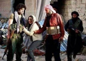 هكذا تحدثت مجلة تنظيم الدولة “داعش “عن غيرة الزوجات من السبايا