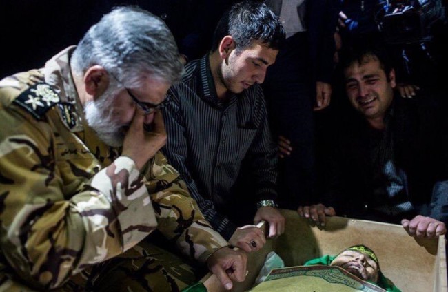 طهران :مقتل أربعة عسكريين إيرانيين فى سوريا