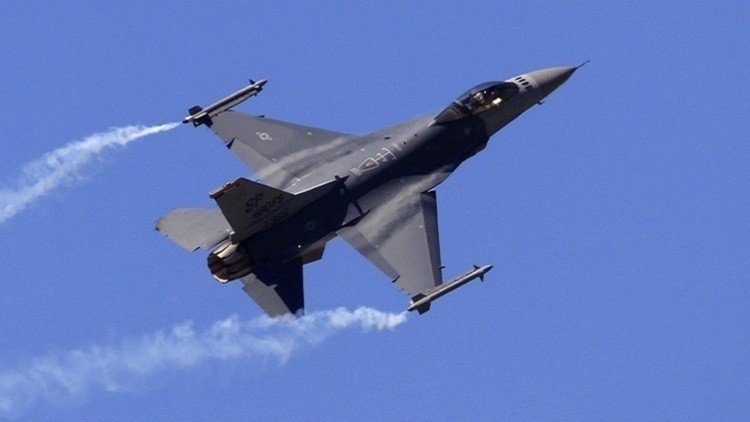 الدنمارك ترسل 400 عسكري لقتال داعش