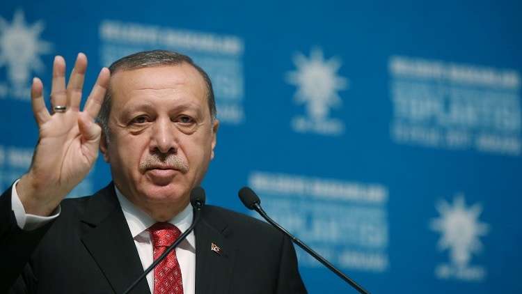 أردوغان: كلهم أصيبوا بالجنون بسبب إس-400