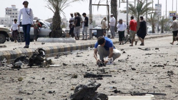 تفجير عدن يسجل 49 قتيل وأكثر من 20 جريح