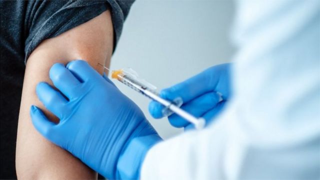 واشنطن: 11ولاية ترفع دعوى قضائية ضدالتطعيم الإلزامي لكورونا