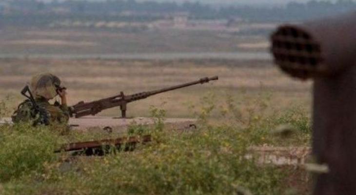 الاحتلال الإسرائيلي يطلق النيران علي مزارعي جنوب غزة ويتسبب في حالة من الذعر