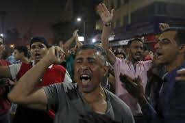 مصر.. احتجاجات مستمرة ضد إجراءات حكومية ورئيس الوزراء يدعو المصريين للالتزام بقانون التصالح تجنبا لهدم منازلهم