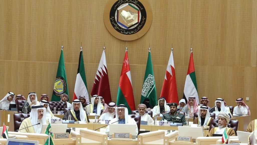 القمة الخليجية تنطلق اليوم بالرياض وتختار أمينا جديدا لمجلس التعاون