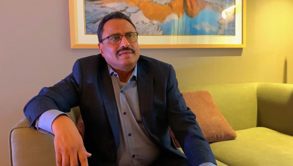 وزير يمني يحذر السعودية من الغرق في رمال عدن المتحركة
