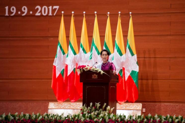 زعيمة بورما سو تشي مستعدة لتنظيم عودة اللاجئين الروهينغا