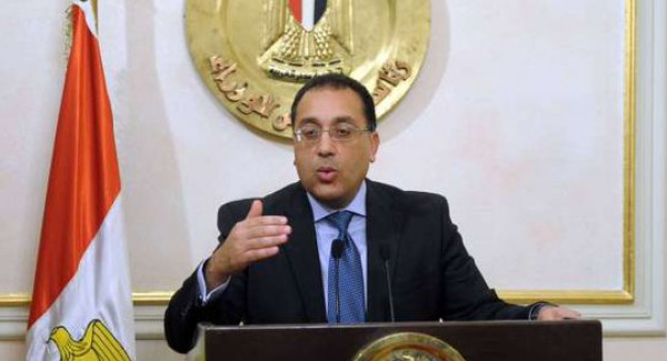 رئيس الوزراء المصري: مشروع القطار الكهربائي سيمثل ثورة حقيقية في النقل