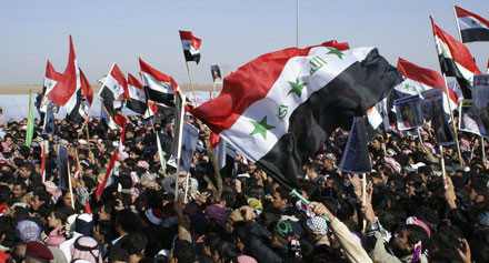 العراق:تظاهرات ضخمة لقصف داعش شمال البلاد بأسلحة نووية