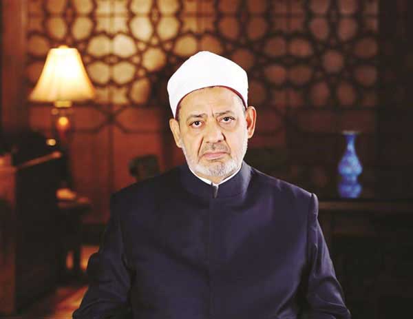 الشيخ الطيب يعزي السودان في ضحايا الانهيار الأرضي بدارفور