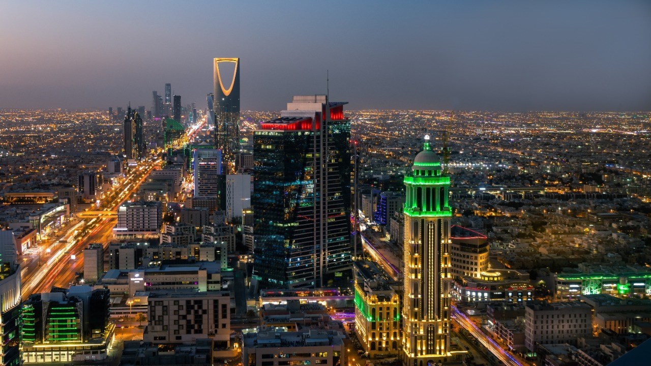 قرار سعودي يوقف سباق الإيجارات